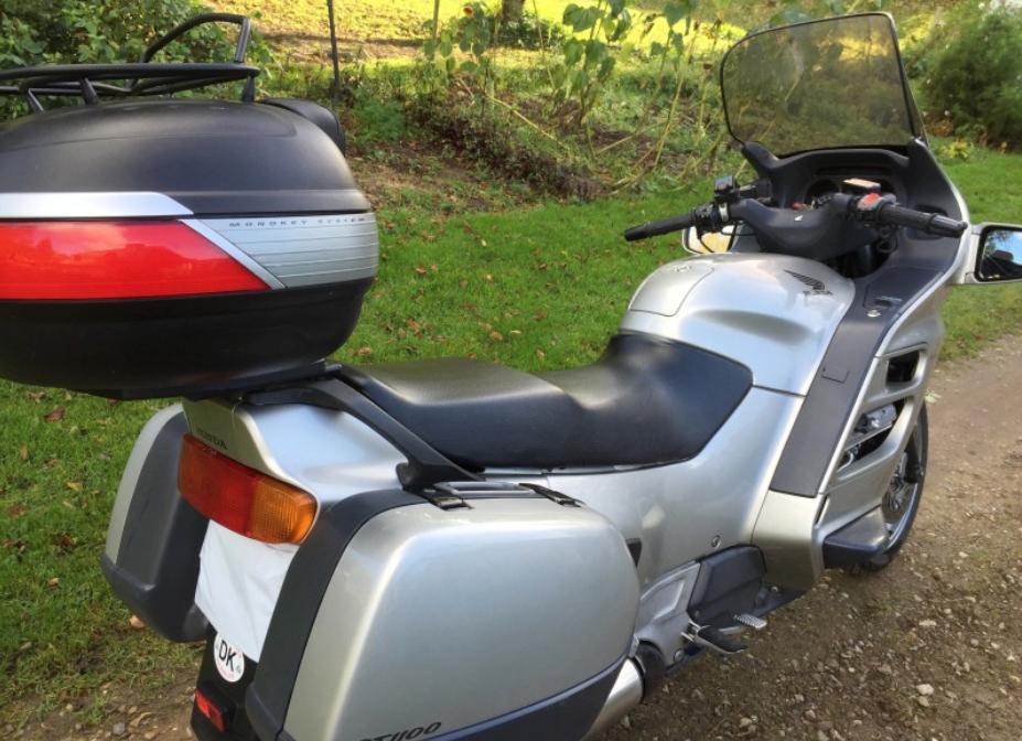 Honda ST1100 Pan European billede 4