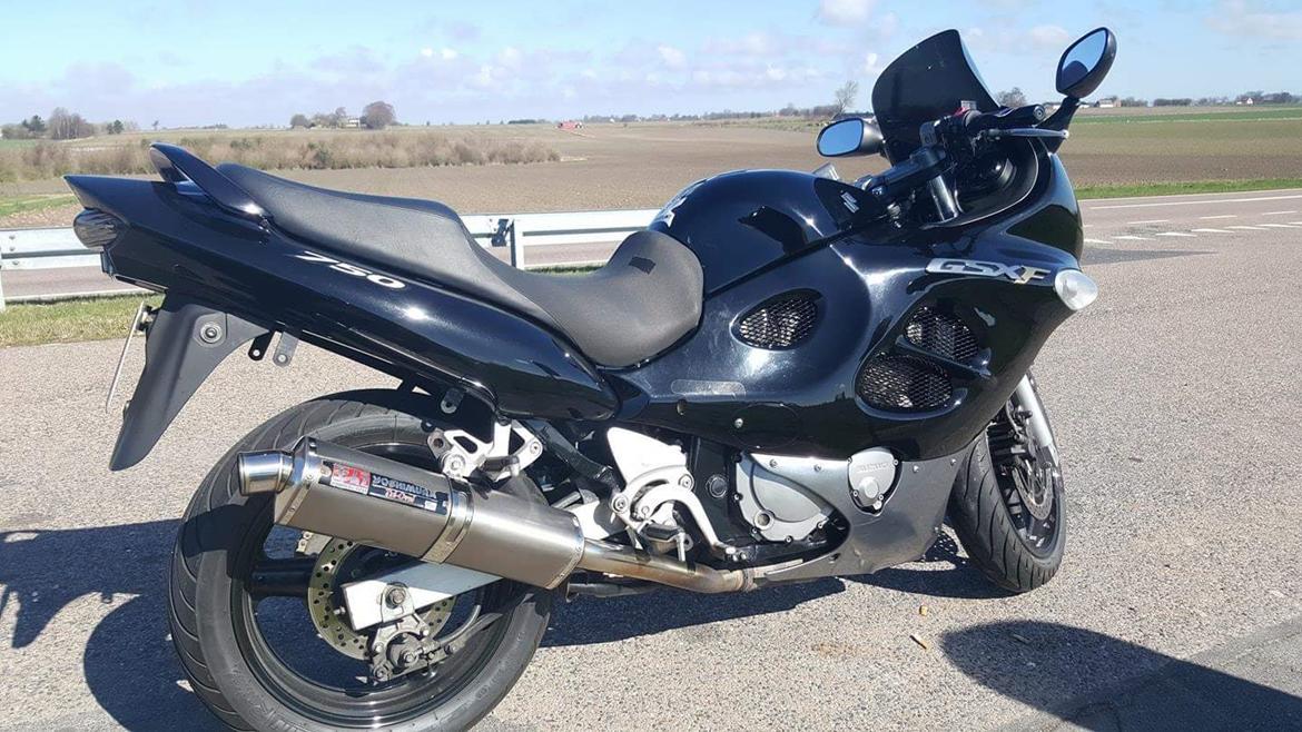 Suzuki GSX 750 F billede 7