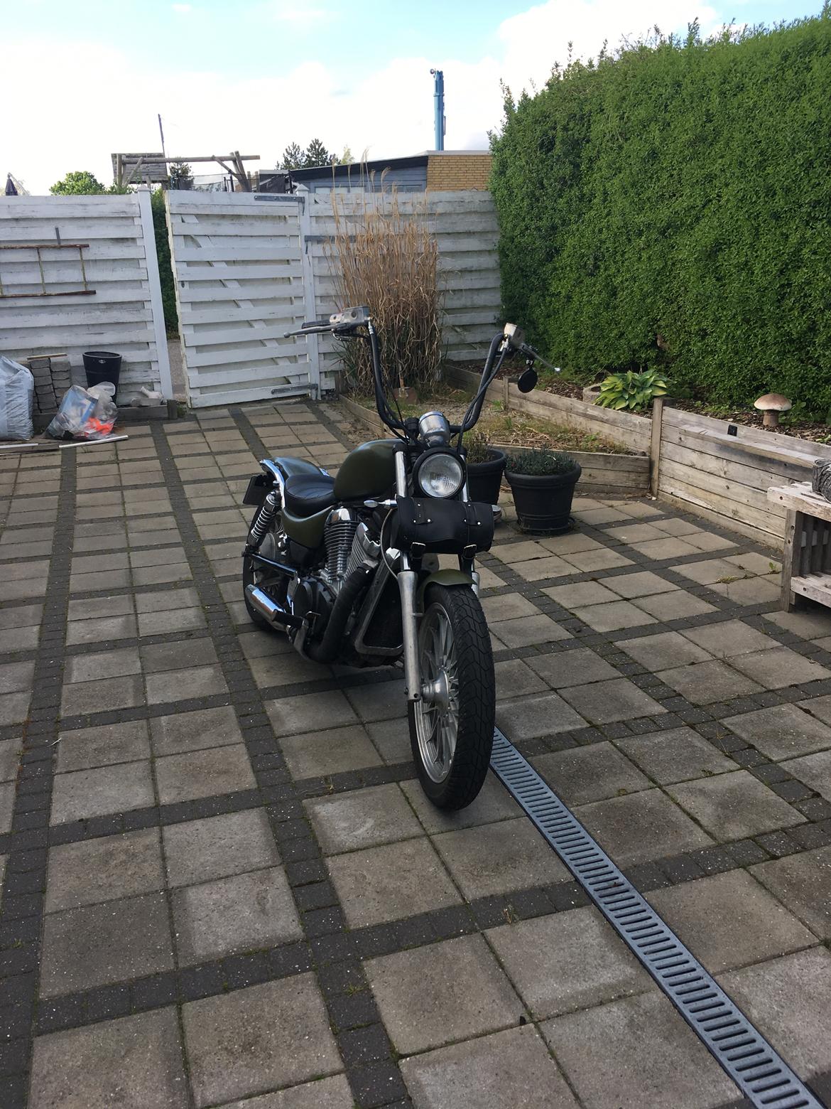 Suzuki Intruder VS 700 billede 5