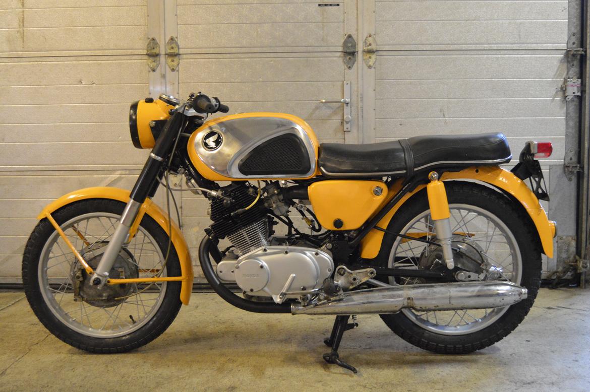 Honda CB 72 billede 1