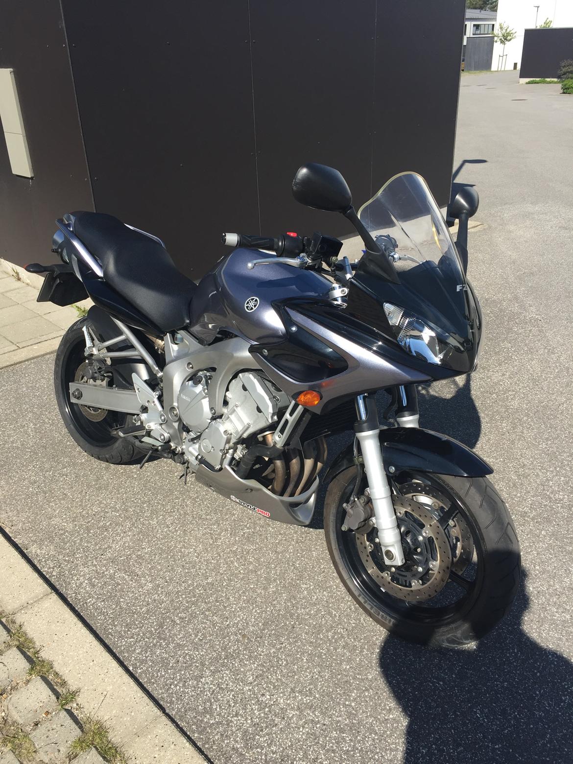 Yamaha FZ6S billede 2