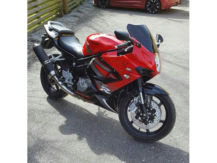 Hyosung GT 650 R billede 1