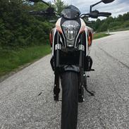 KTM 390 Duke