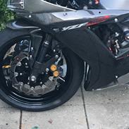 Yamaha R1