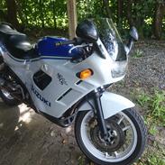 Suzuki GSX 600 F