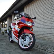 Honda cbr 600 F2