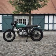 Honda CB400F Scrambler