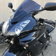 Honda VFR 800