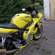 Yamaha YZF R6