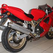 Ducati 916 st4