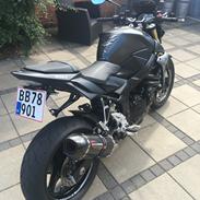 Suzuki GSR750.  Yoshimura Edition