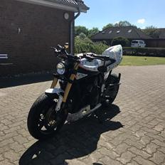 Suzuki Gsf 1200 bandit Streetfighter