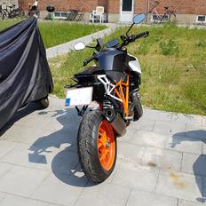 KTM Super Duke 1290 R