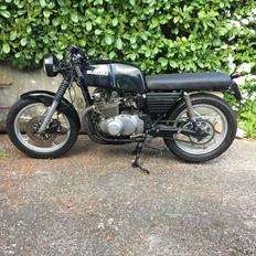 Suzuki GS 450