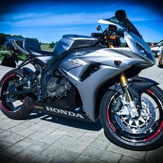 Honda CBR 1000 RR Fireblade 