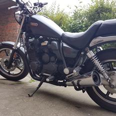 Yamaha xj 700 maxim