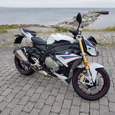 BMW S1000R 