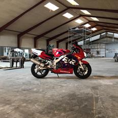 Honda CBR 900 RR Fireblade