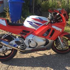 Honda CBR 600 F3 (PC31) - Solgt - købt igen