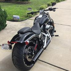 Harley Davidson FXSB Breakout