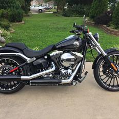 Harley Davidson FXSB Breakout