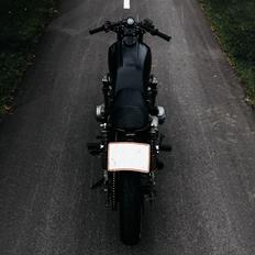 Honda cb 750 f    "caferacer"