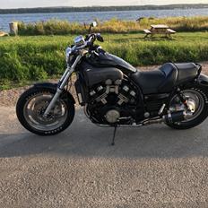 Yamaha Vmax