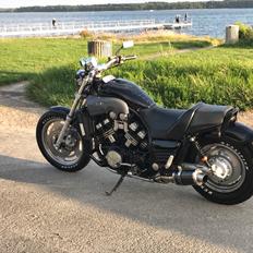 Yamaha Vmax