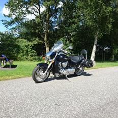 Suzuki M1800R.