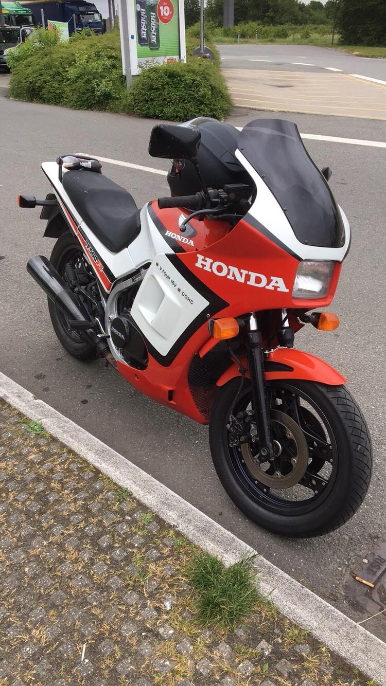 Honda VF 500 F2 billede 1