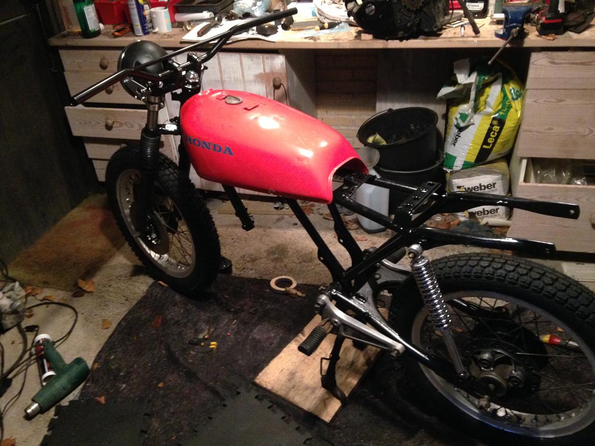 Honda CB250RS billede 3