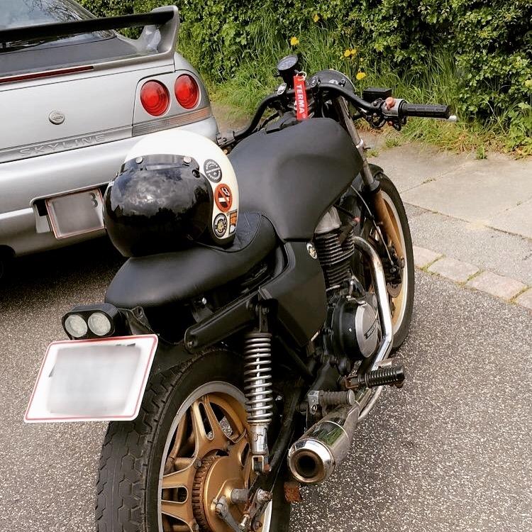 Honda CB400N Cafe Racer billede 4