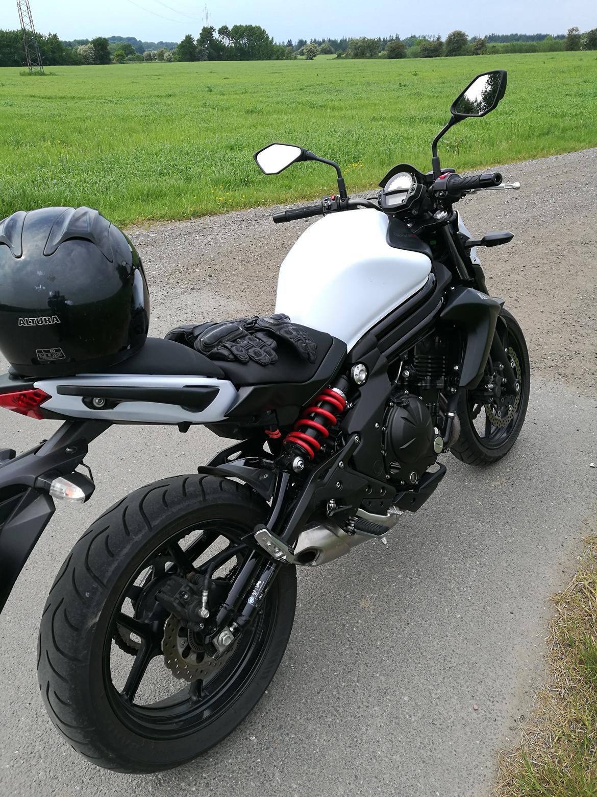 Kawasaki Er6n billede 5