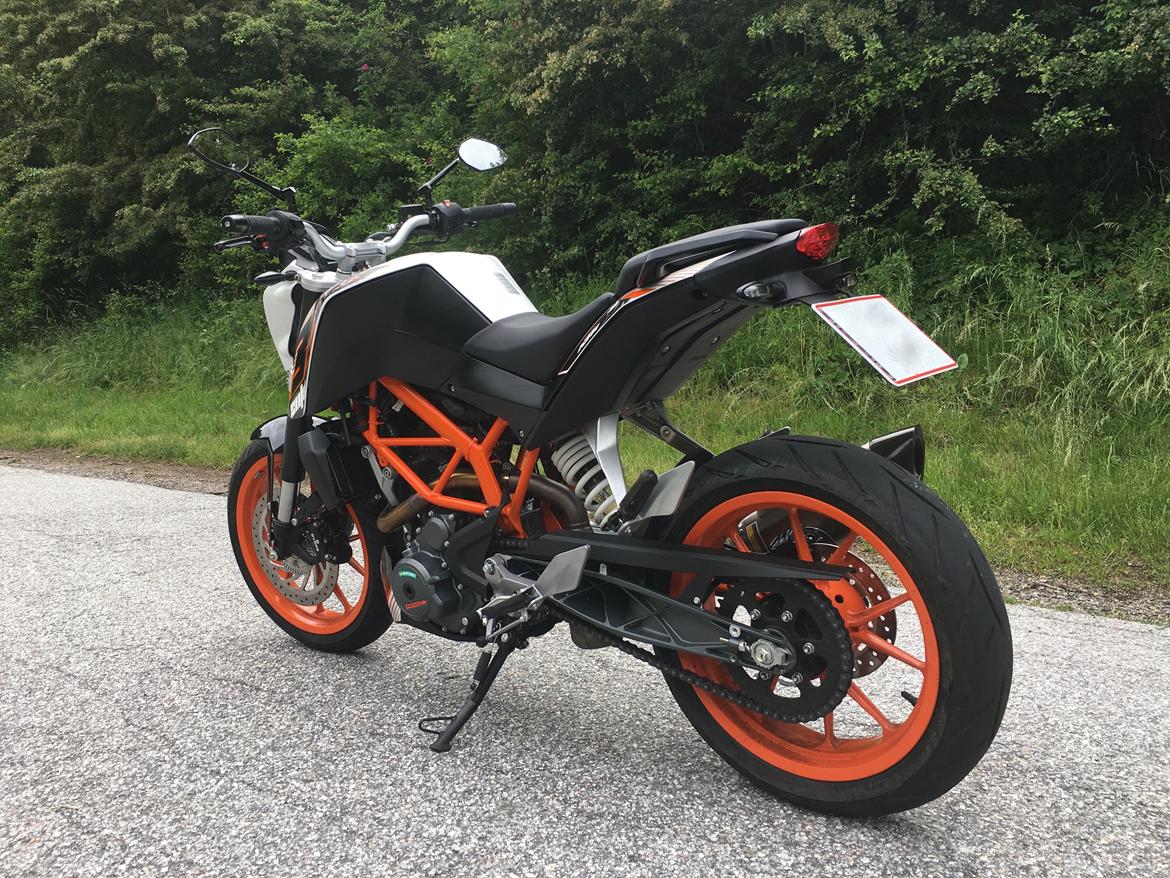 KTM 390 Duke billede 3