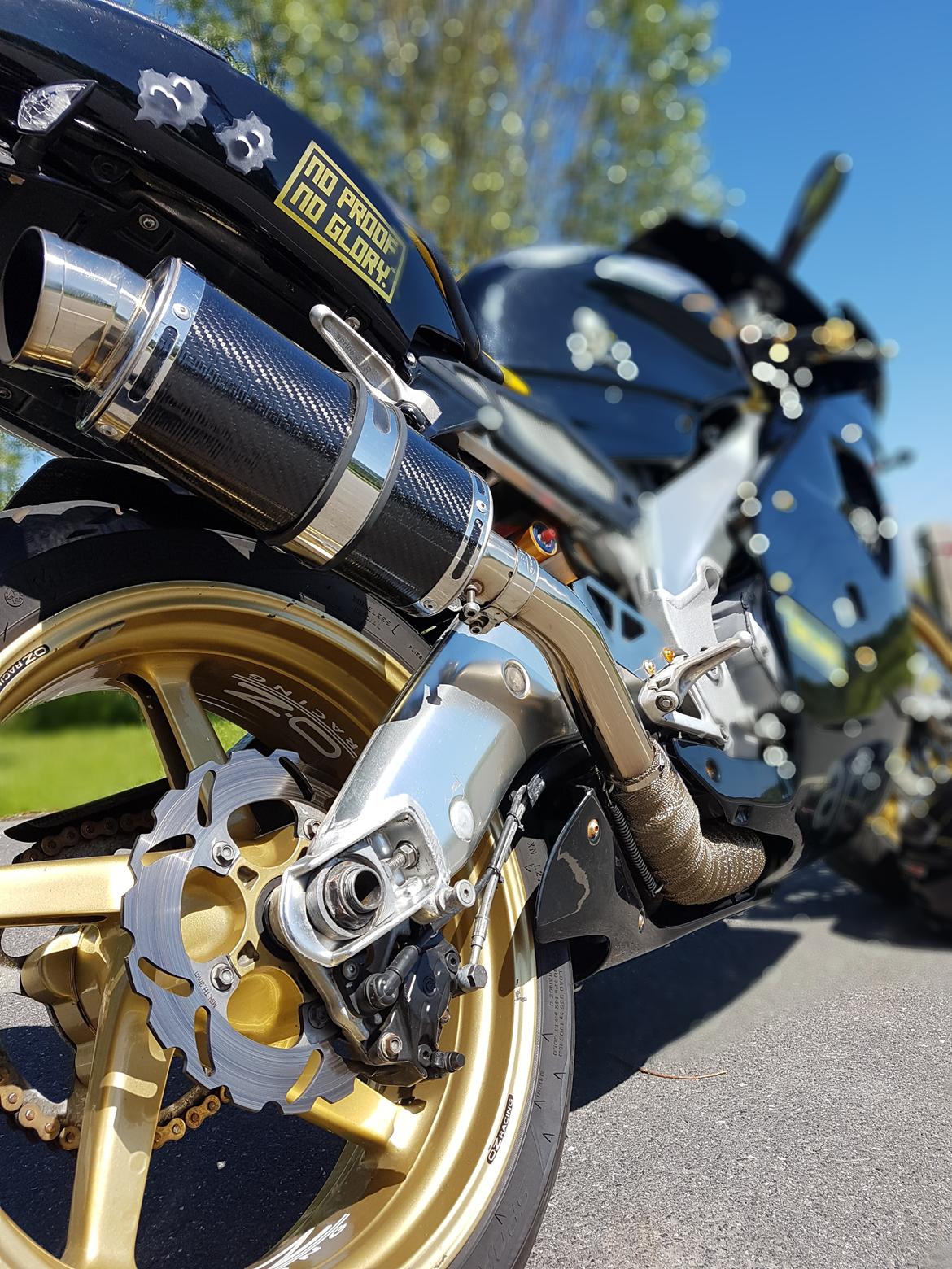 Aprilia RSV 1000R Mille billede 2