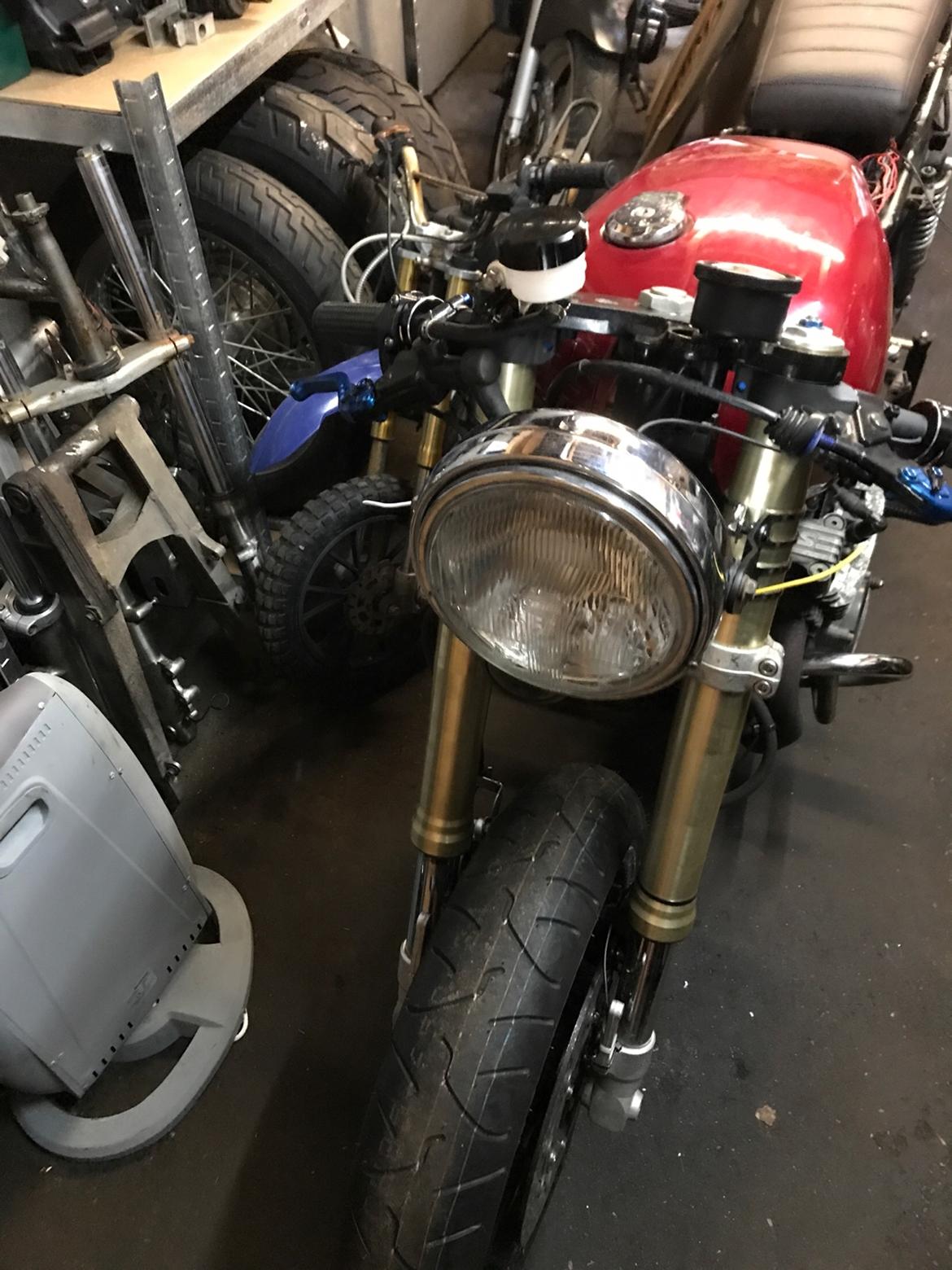 Yamaha XJ550 billede 40