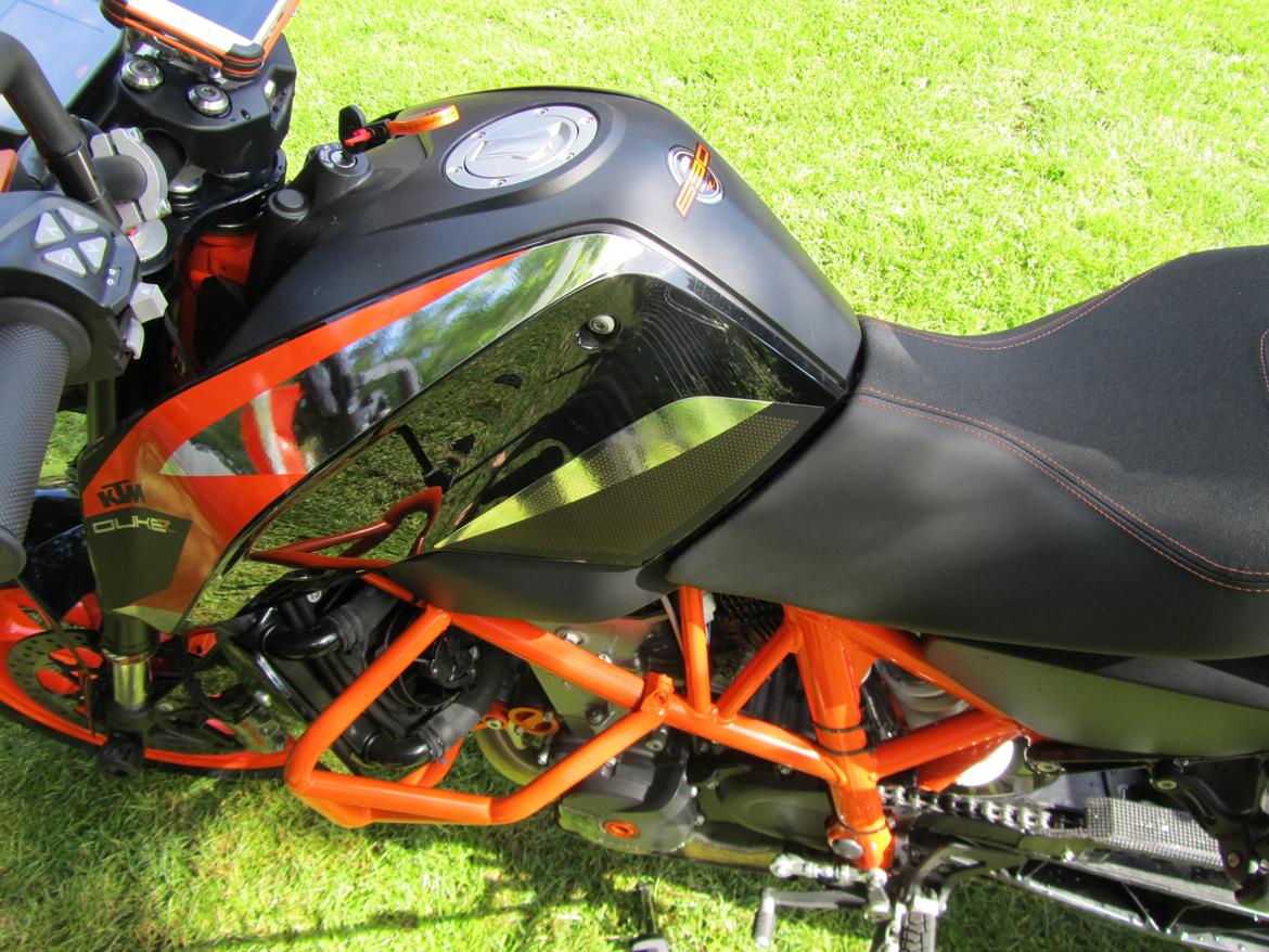 KTM 690 Duke R billede 16