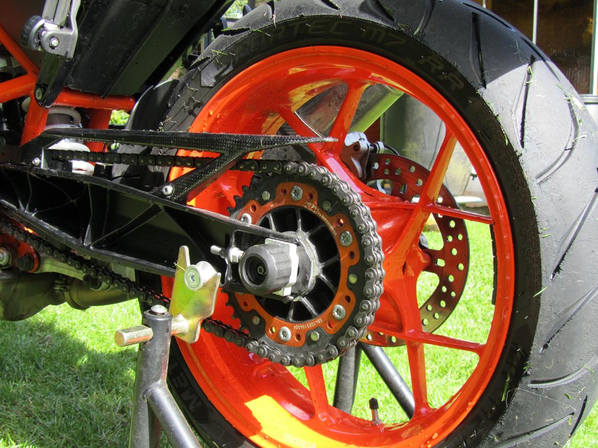 KTM 690 Duke R billede 21