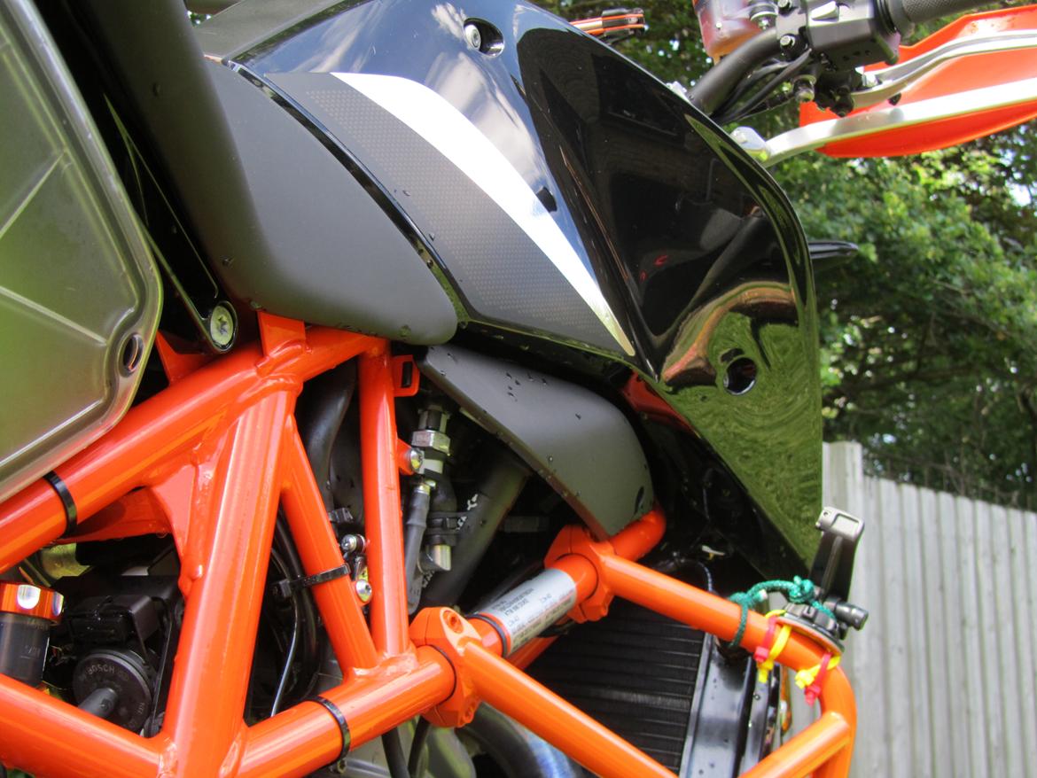 KTM 690 Duke R billede 29