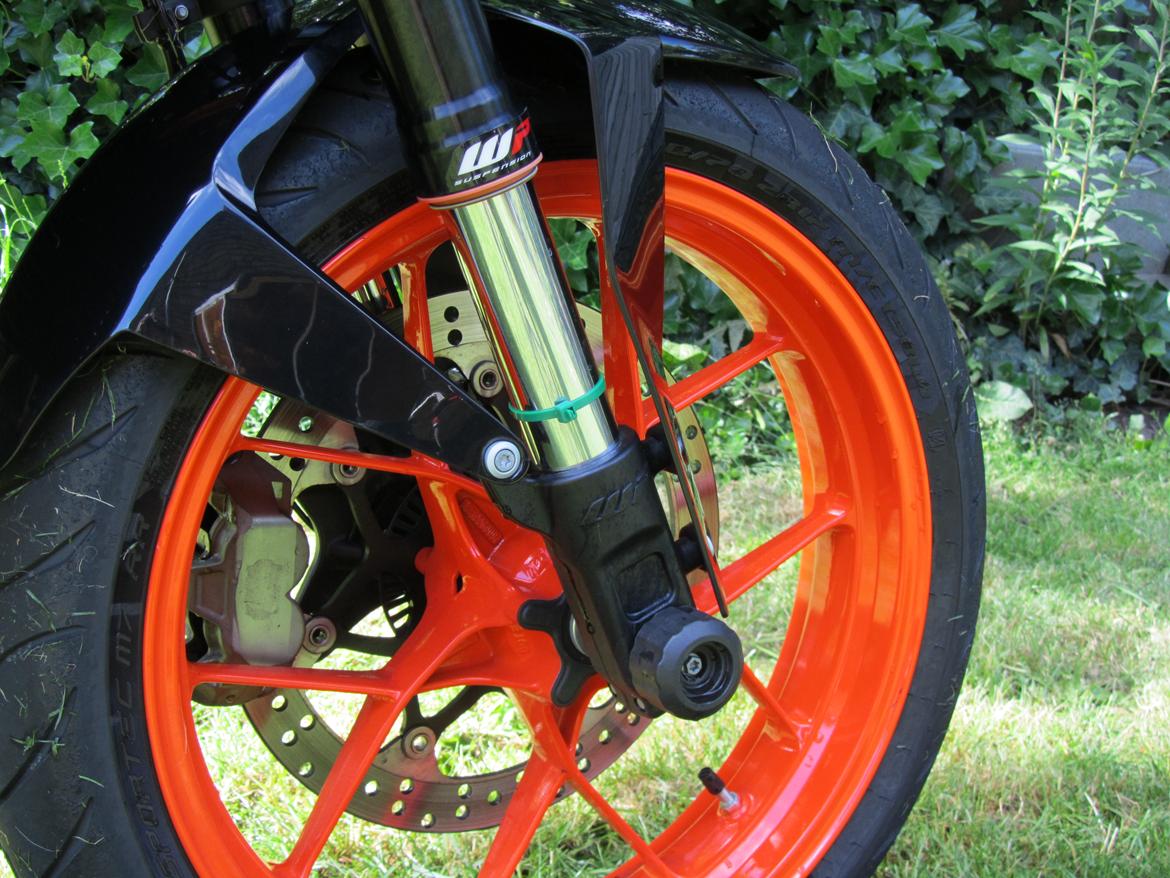 KTM 690 Duke R billede 26