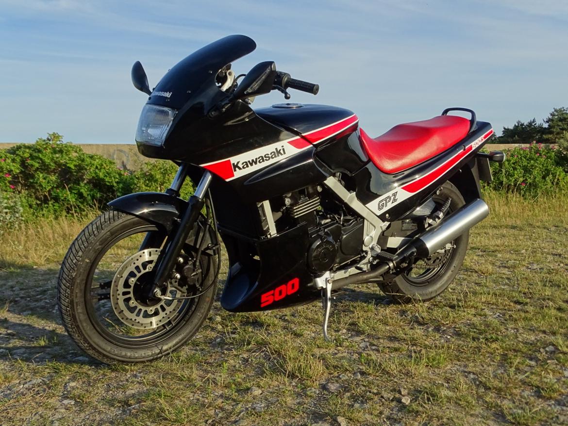 Kawasaki GPZ 500S SOLGT  billede 5