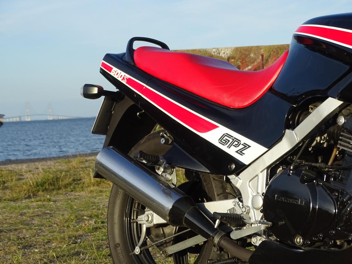 Kawasaki GPZ 500S SOLGT  billede 8