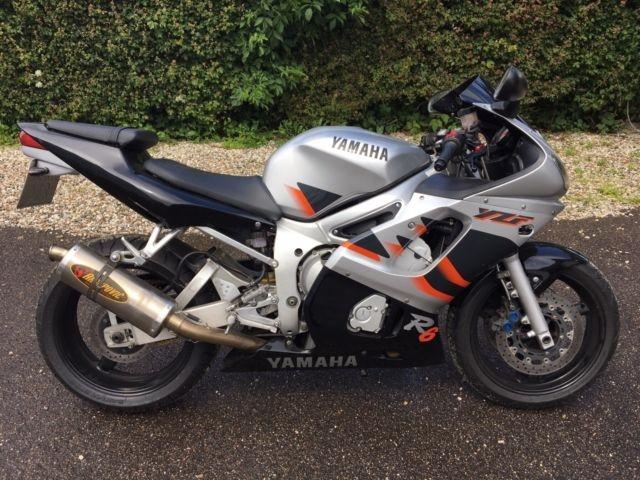 Yamaha YZF R6 billede 1