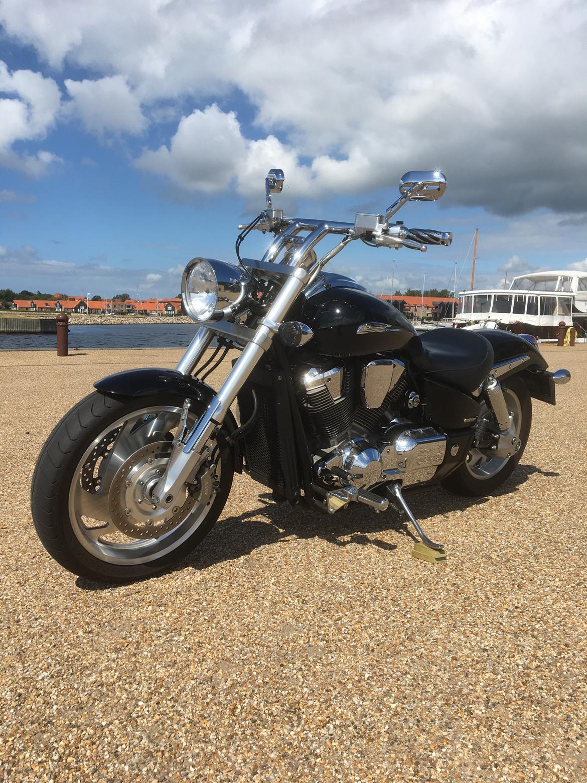 Honda VTX 1800 C billede 1