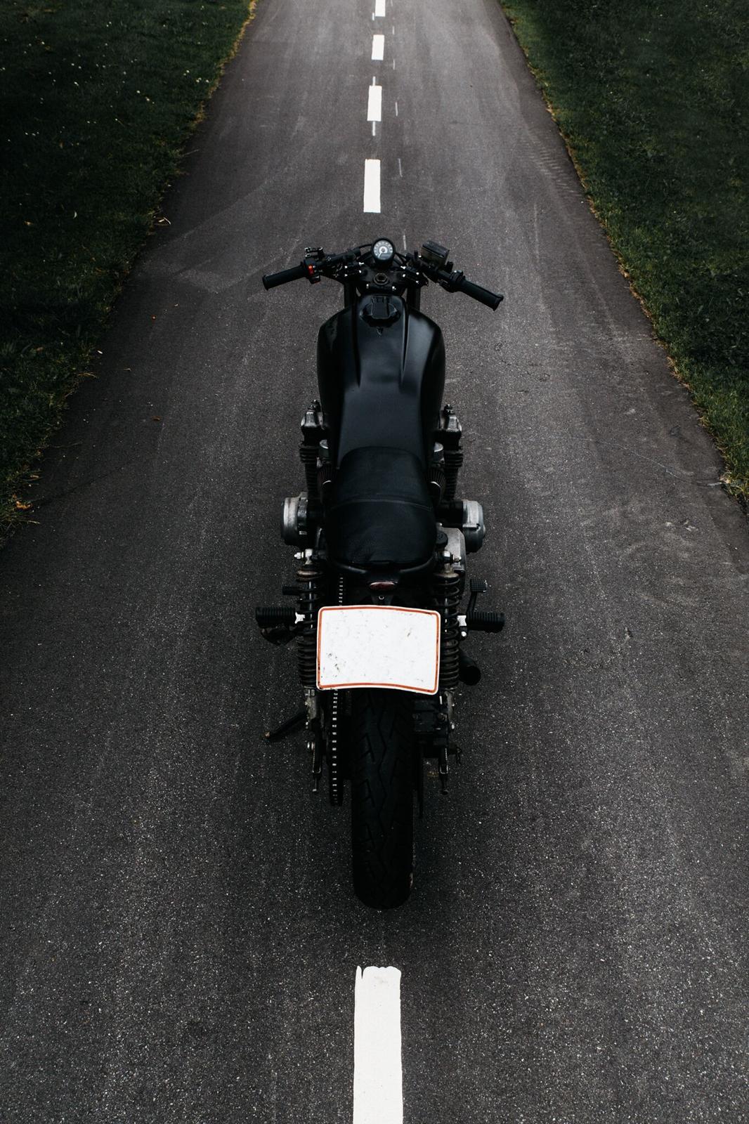 Honda cb 750 f    "caferacer" billede 2