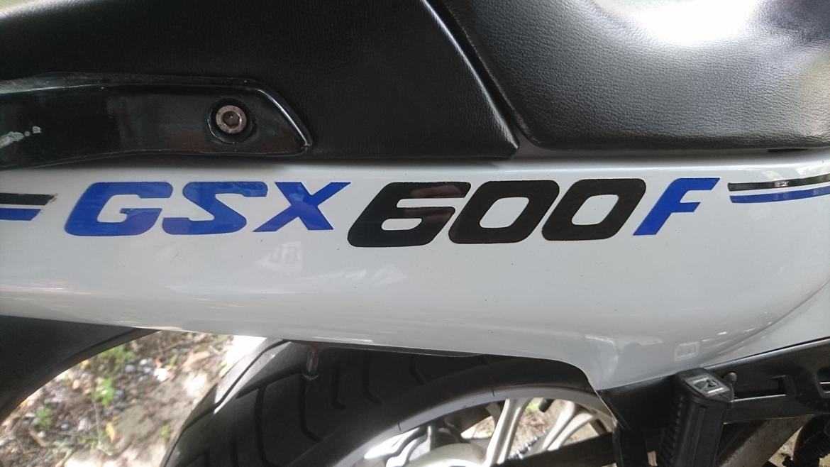 Suzuki GSX 600 F billede 7