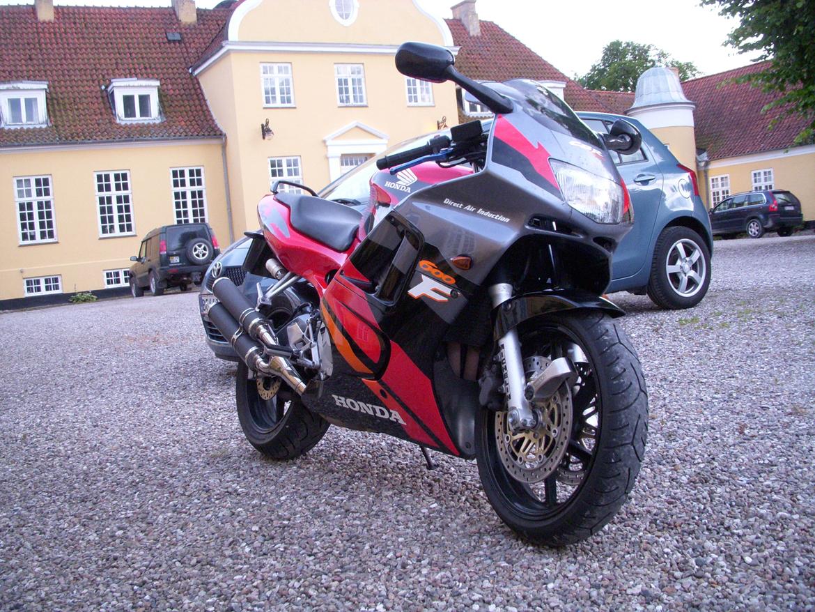 Honda Cbr 600 F3 billede 1