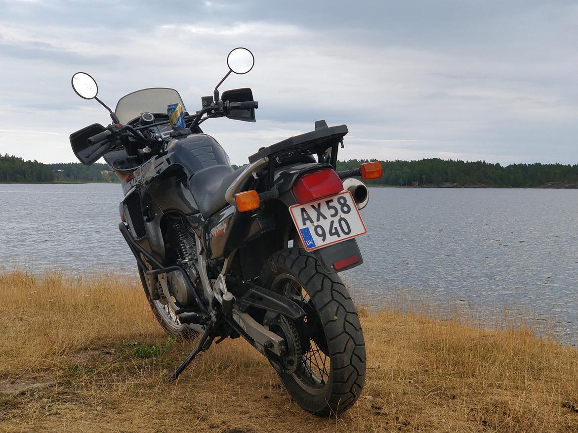 Honda XL 600 V Transalp PD10 - 11/7-17 - På en strand nær Karlstad, Sverige billede 5