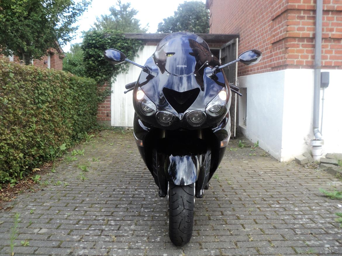 Kawasaki ZZR 1400 ABS billede 2