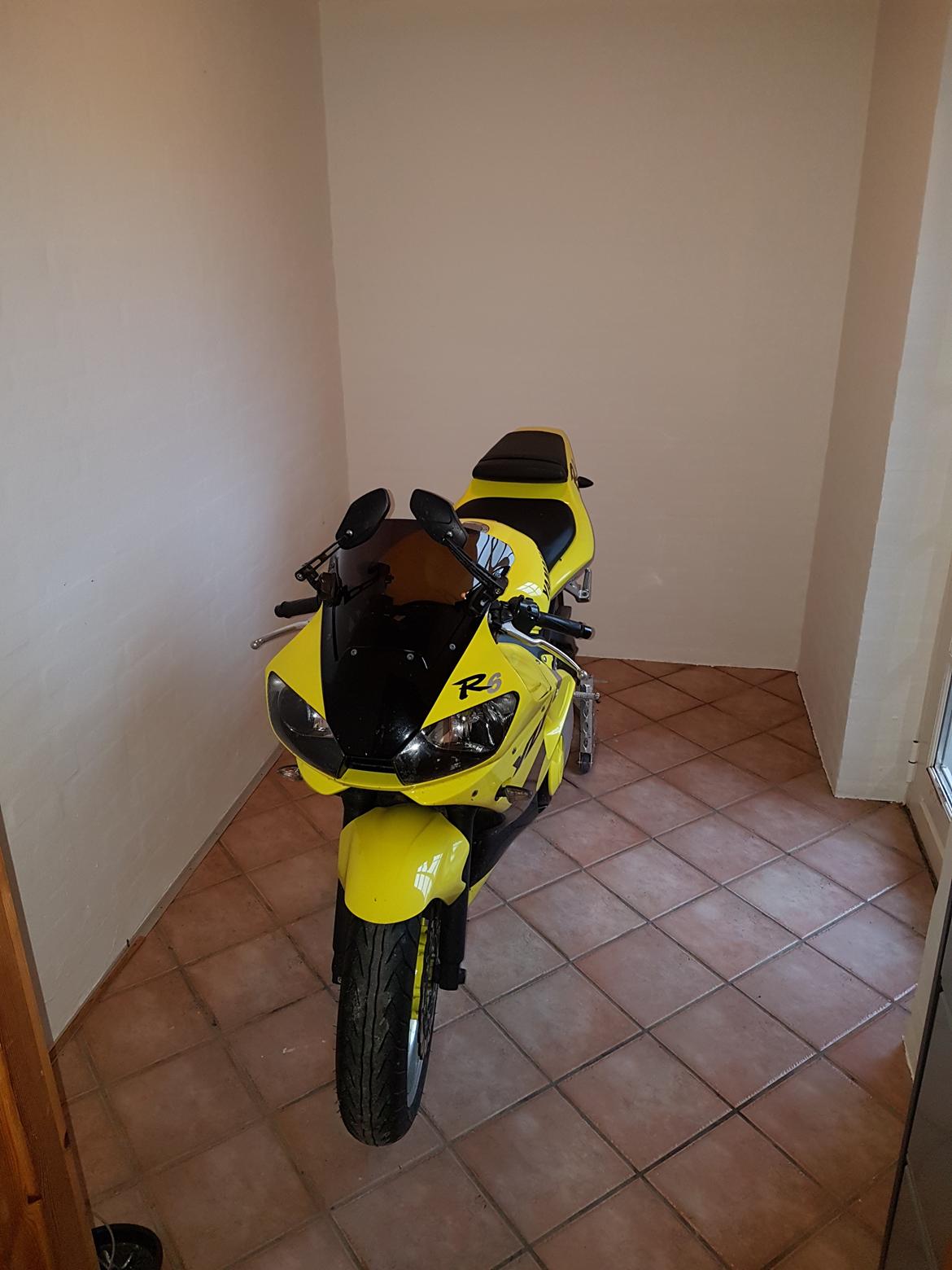 Yamaha YZF R6 billede 8